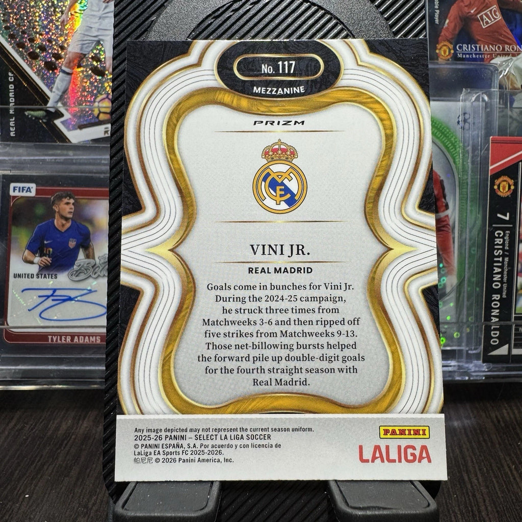 Vini Jr. #117 Purple Mojo Prizm – Panini Select La Liga 2025-26