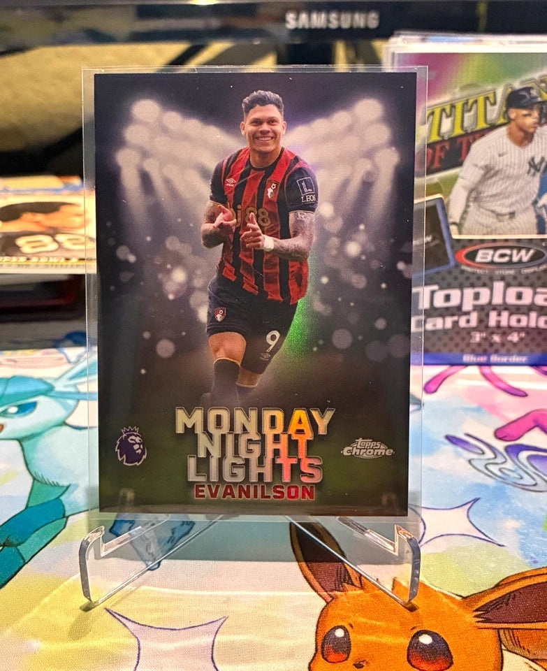 Evanilson MNL-18 Monday Night Lights Chrome Refractor – Topps Chrome 2025-26